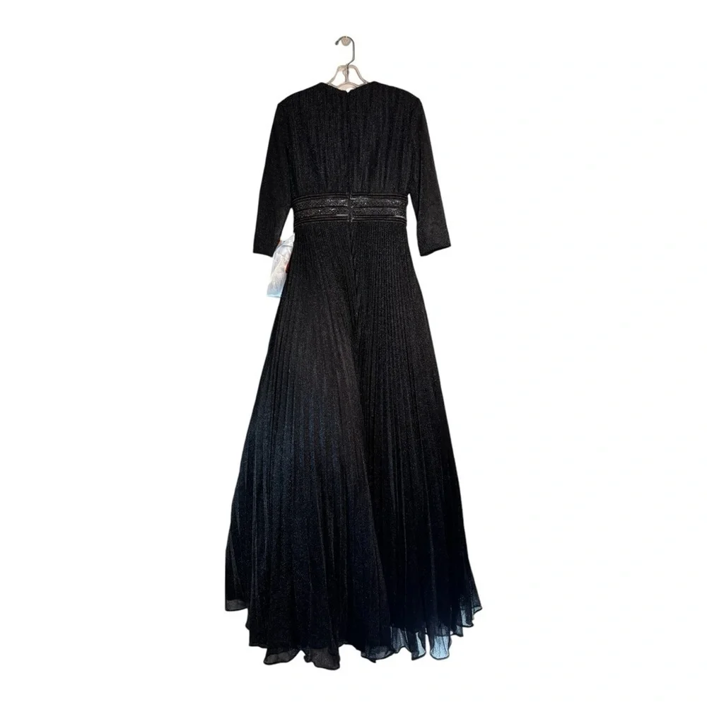 Mac Duggal Shimmering Pleated A-Line Gown in Black NWT - Picture 7 of 11